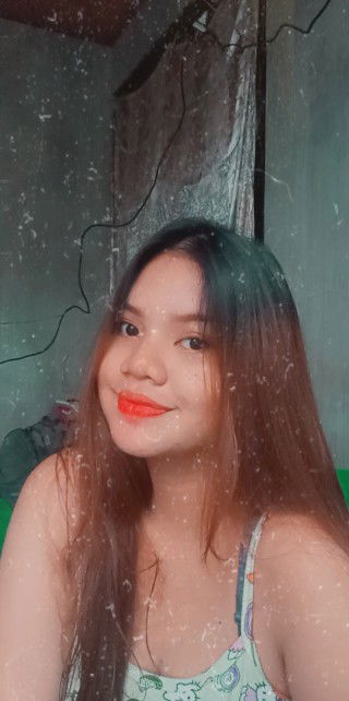 Maxinne Velasco profile icon