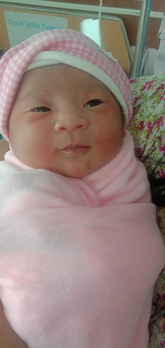 ผ่าคลอดวันที่20ก.ย.62 ตอน13.12น. พอเที่ยงคืนหมอบอกให้ลุกนั่งบนเตียงได้ ก็สามารถลุกได้ จนเช้าวันที่21 หมอมาถอดสายสวนปัสสวะ ก็สามารถเดินได้เองปกติไม่มีอาการเจ็บแผลใดๆ วันที่ 22 ออกจากรพ. และวันที่ 23 ไปเดินเอกสารลูกไปแจ้งเกิดไปประกันสังคมและไปที่อำเภอ มีอา