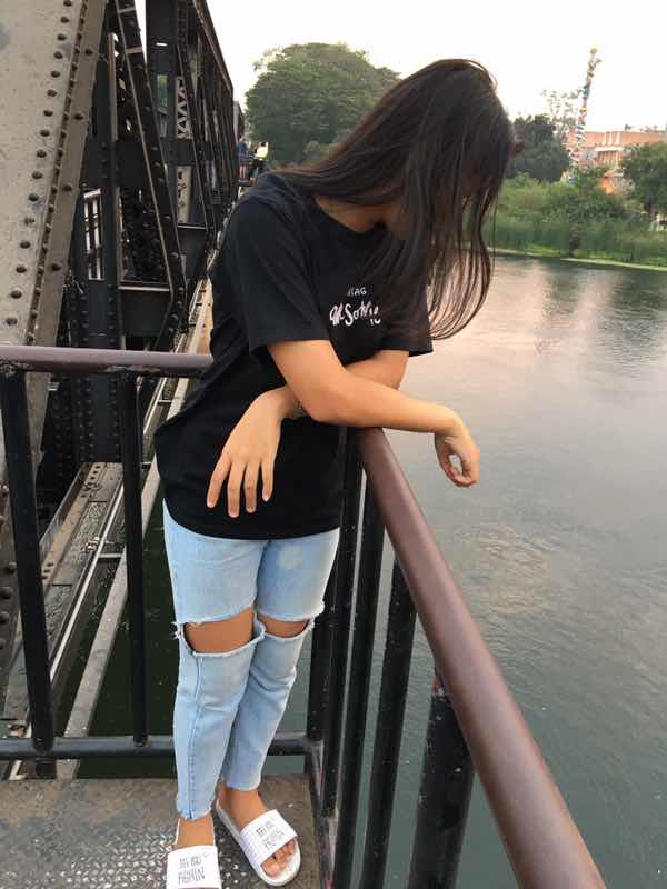 March charuwan profile icon