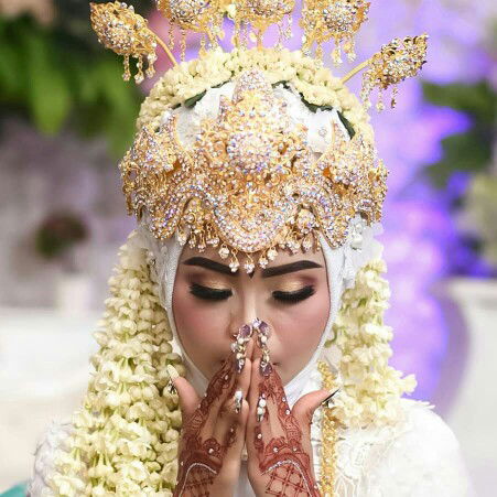 dede siti m profile icon