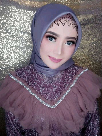Rifatin Fitriah profile icon