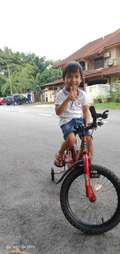 noor suriati profile icon