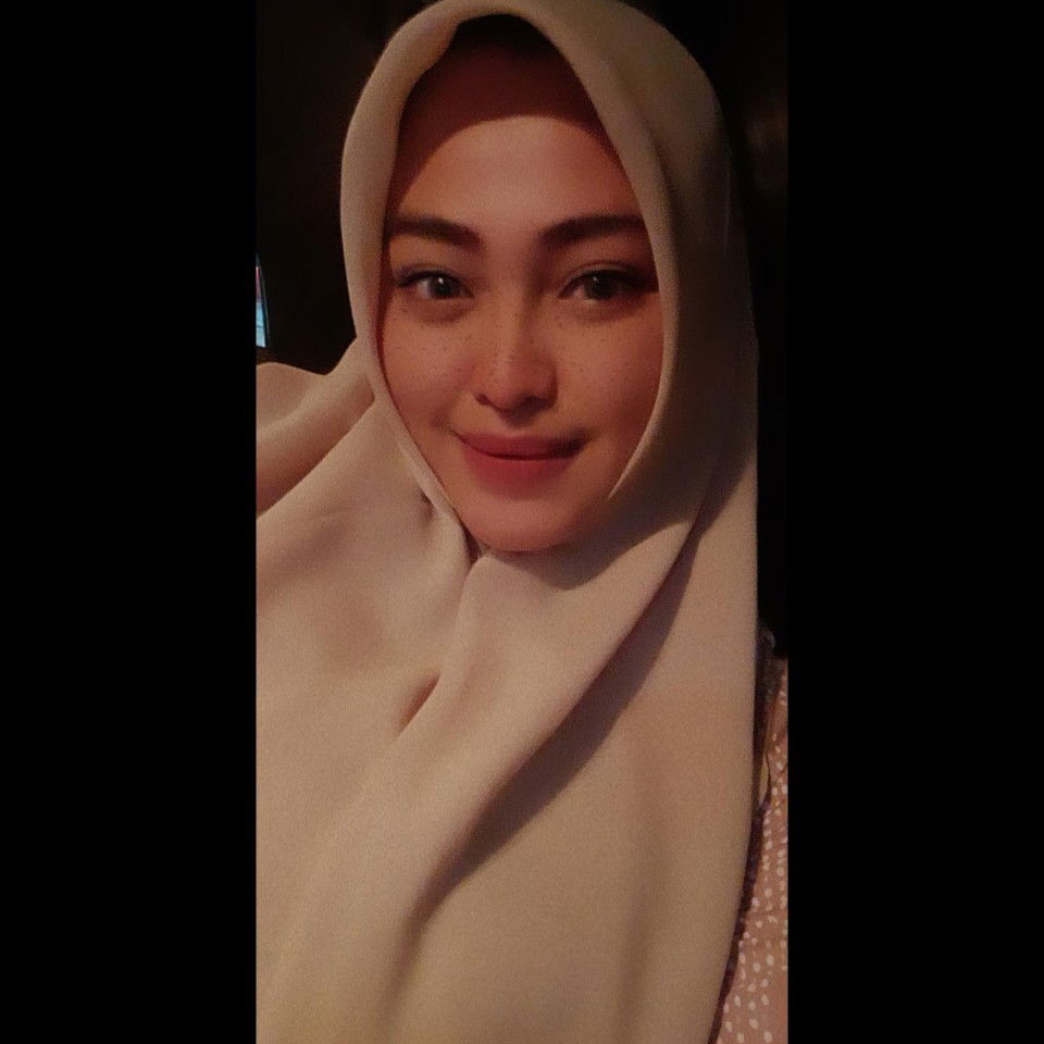 Karina Mazaya profile icon