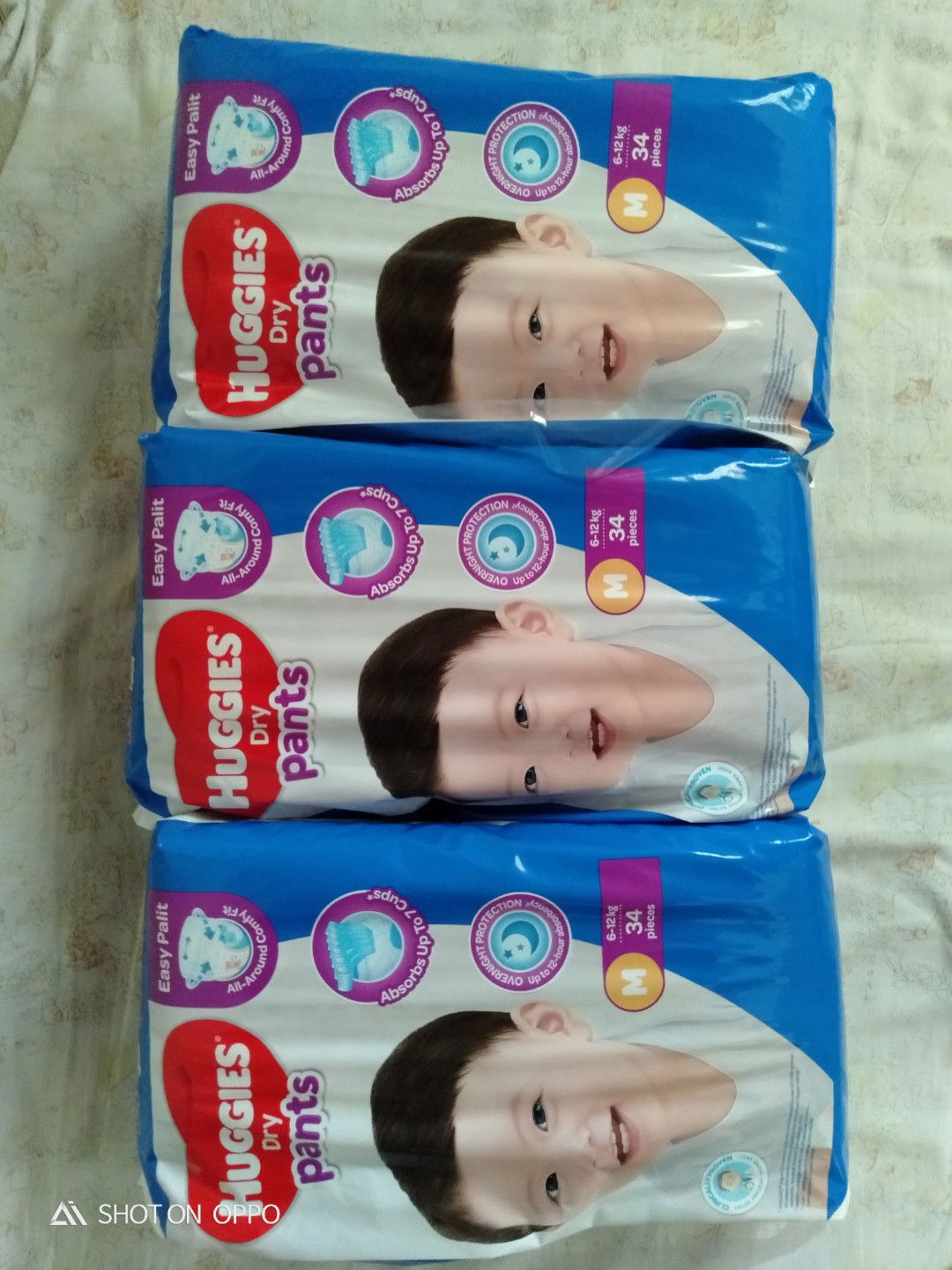 HUGGIES PANTS MEDIUM