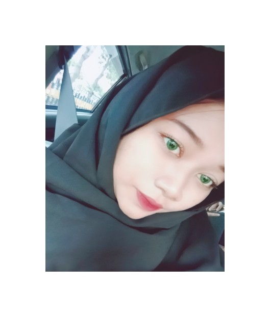 Dwi Della Novitasari profile icon