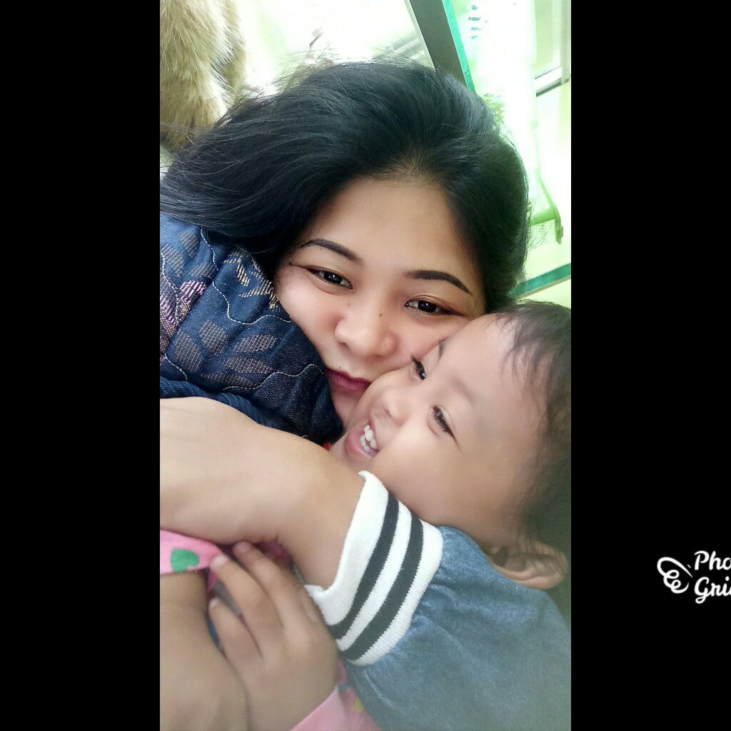 raden risky putri amelia profile icon