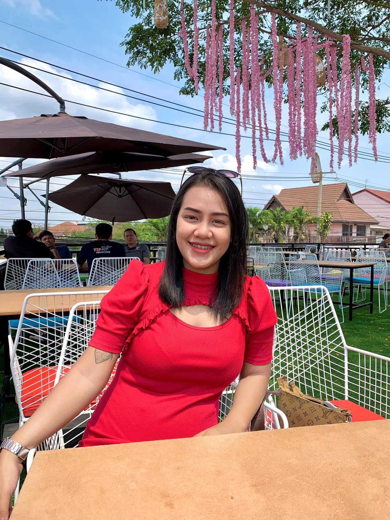 puncharat profile icon