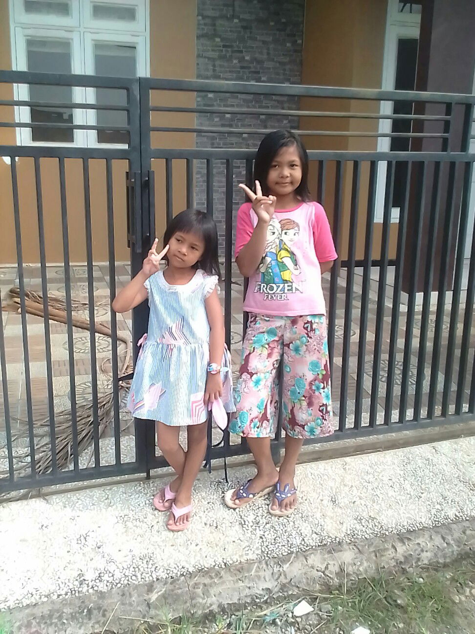 eny suherni profile icon