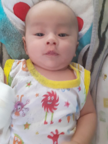 น้ำหนักลูกเท่าไรแล้วค่ะแม่ ลูกอายุเท่าไรแล้วค่ะ