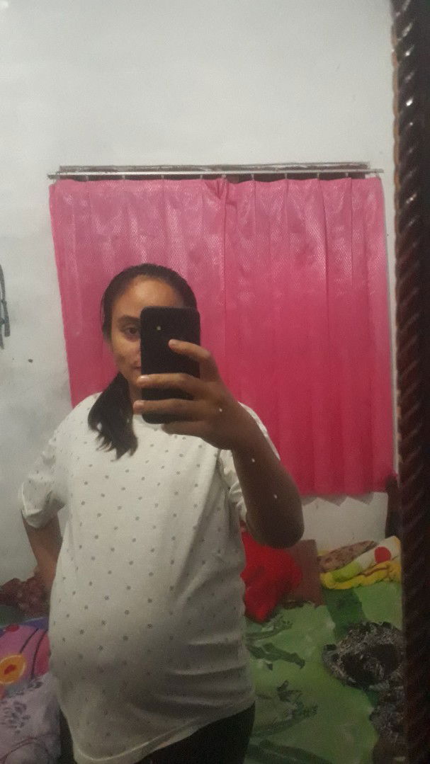 inah hardiyanto profile icon