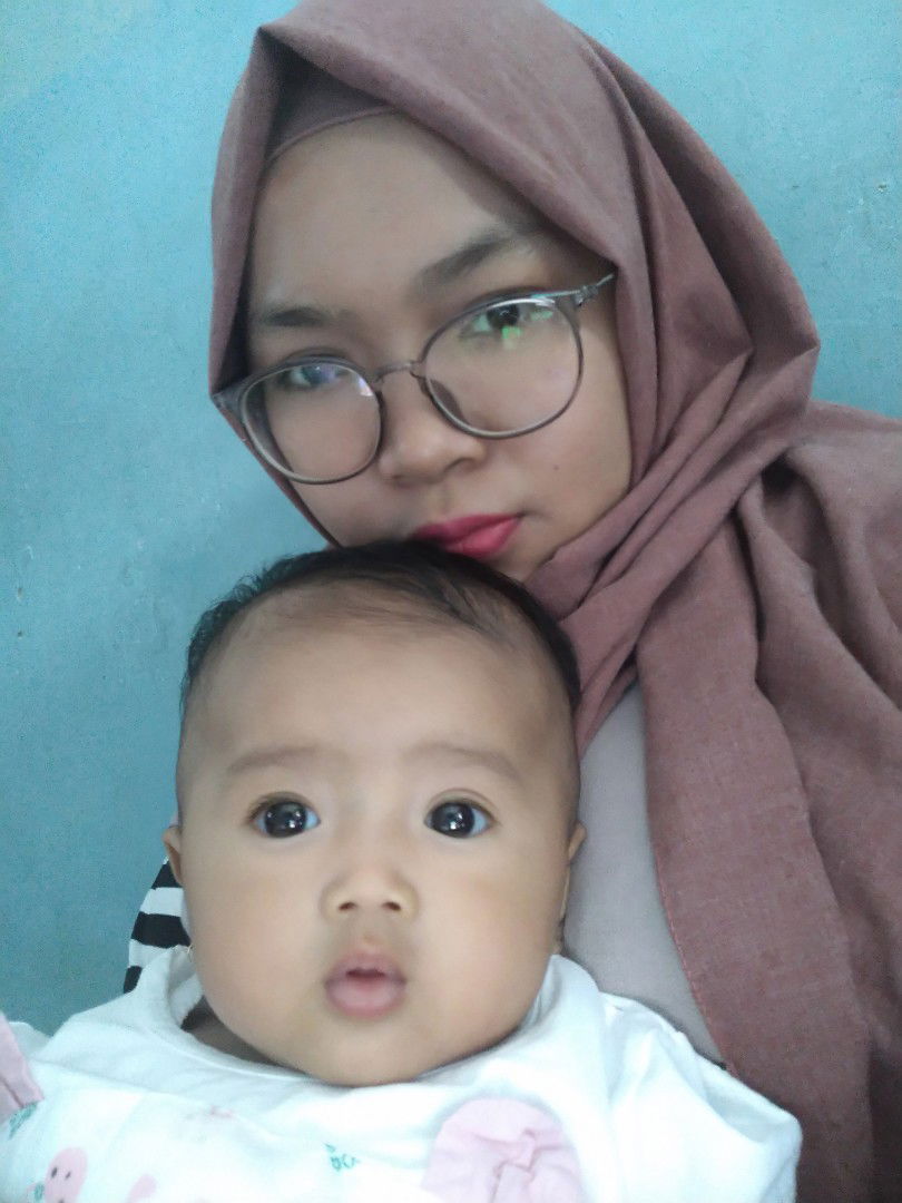 Titi Umayroh profile icon