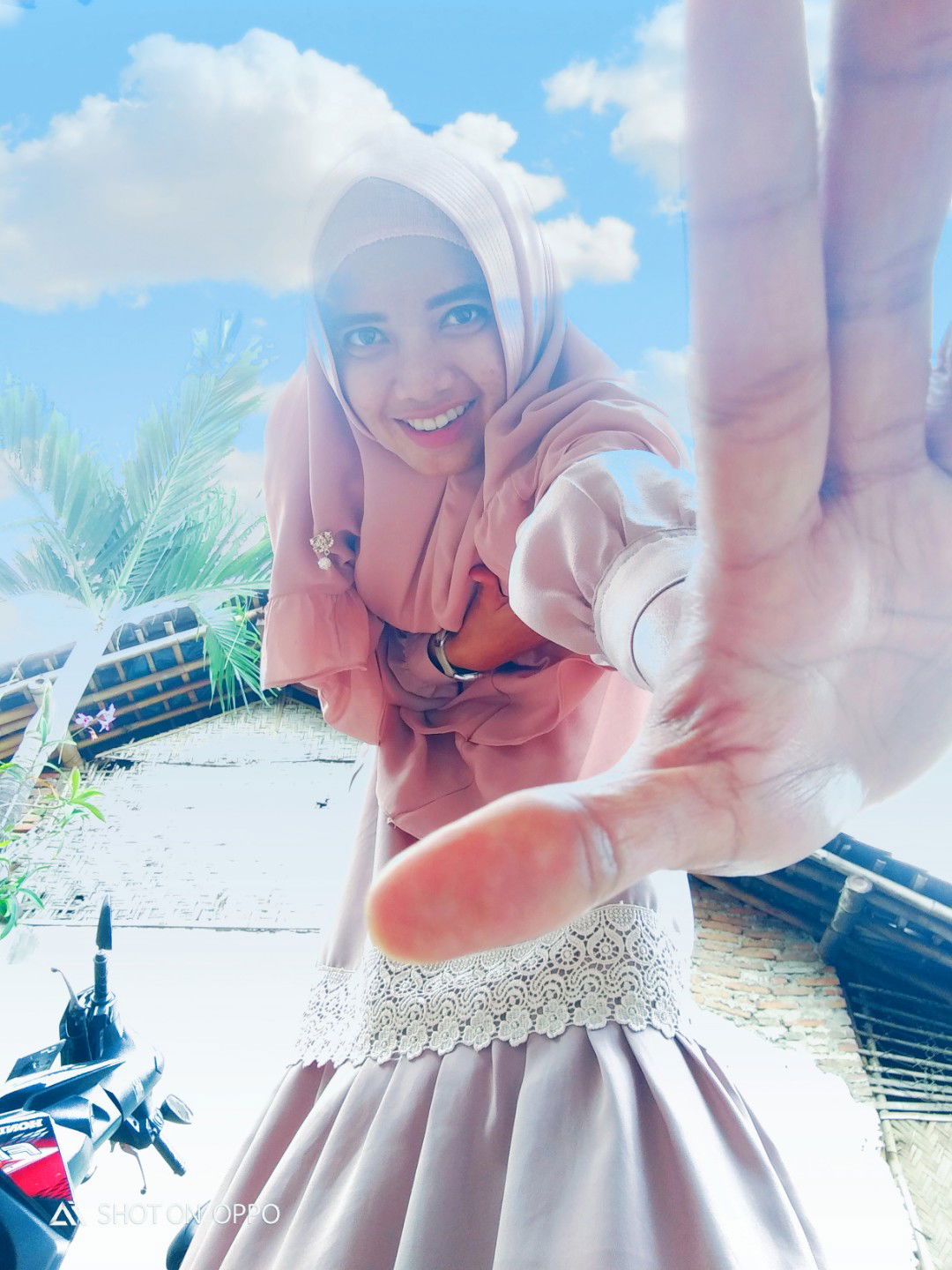 Ana Sofiatul Aprili profile icon