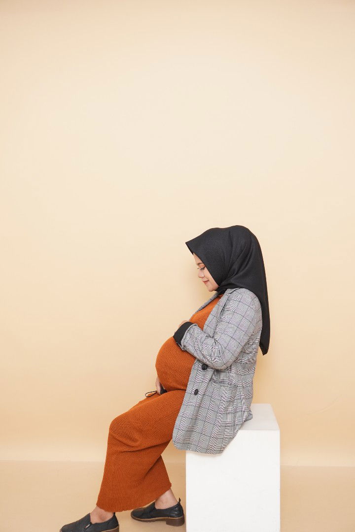 Desy Larasati profile icon