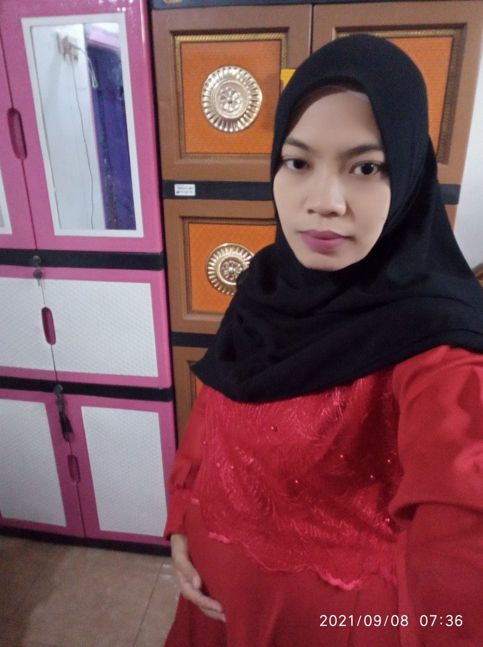 Yul Aini OktaviaSixteen profile icon