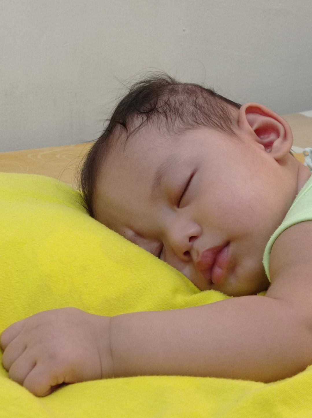 bayi tidur tengkurep