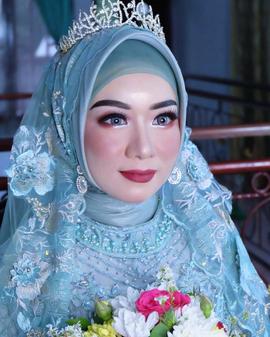 Evi Nuravivah profile icon