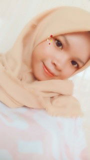 Ayu Wandira profile icon