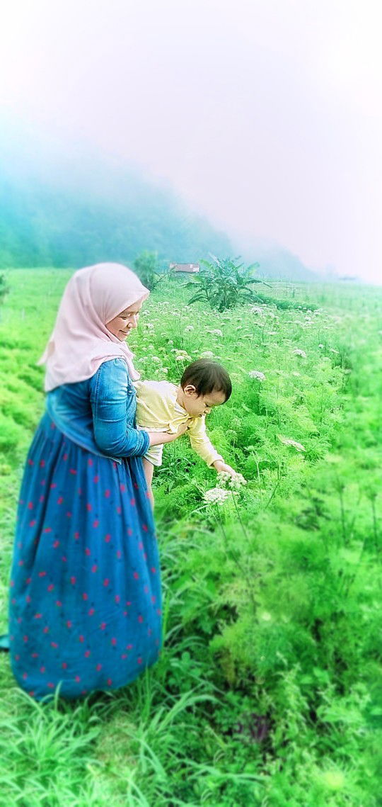 yuni astuti profile icon