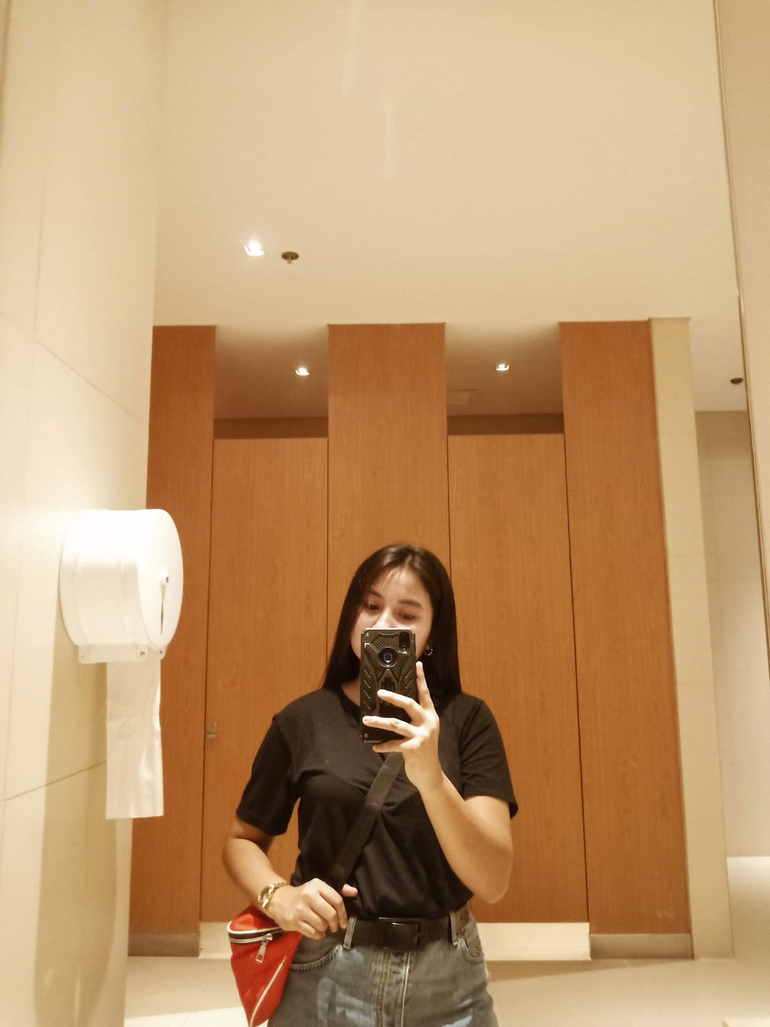 Rhonalyn Narido profile icon