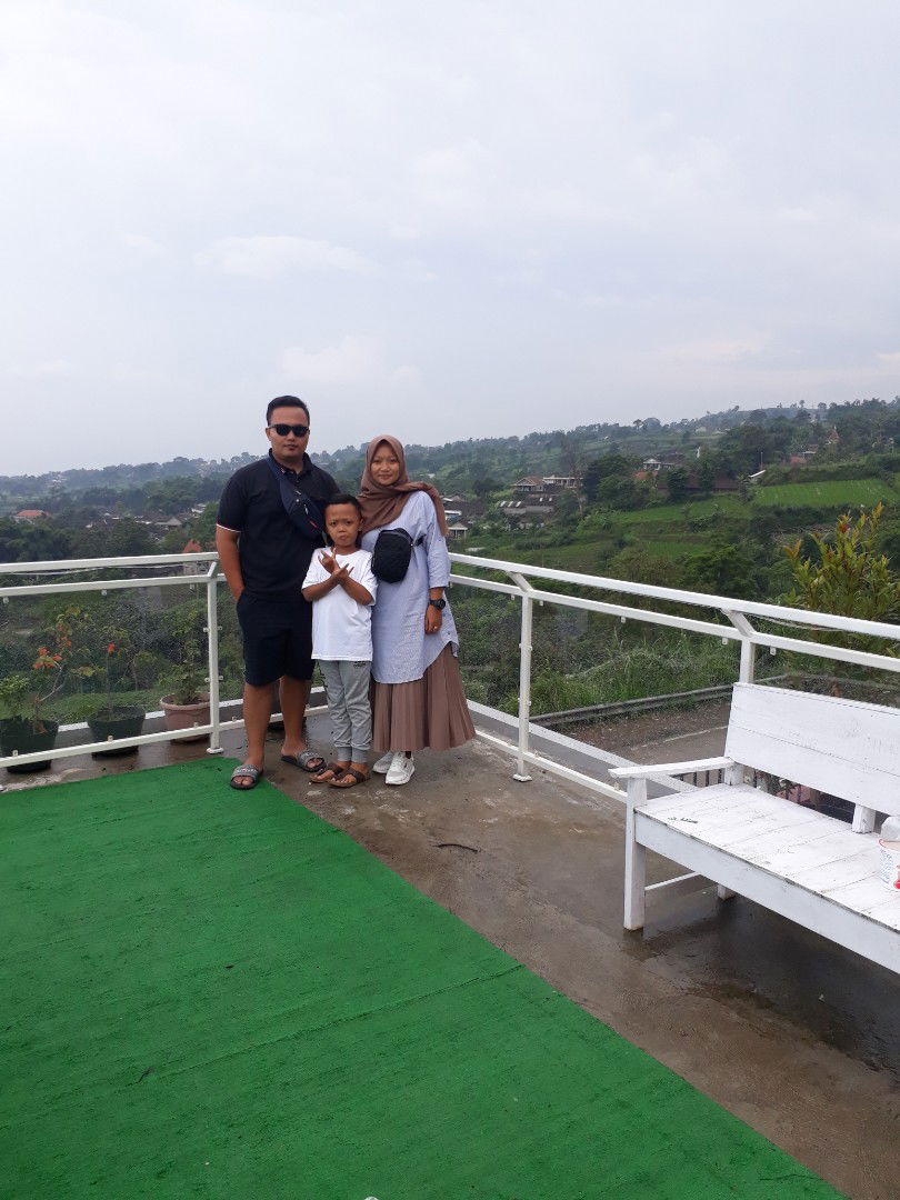 sariyati profile icon