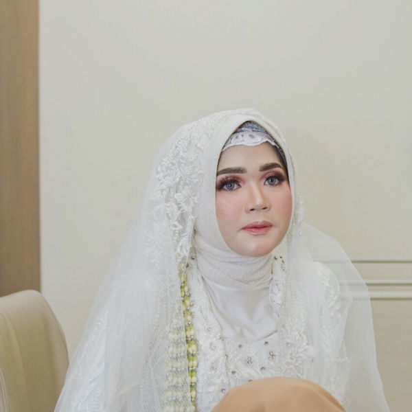 Irma Aprilia profile icon