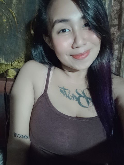 Rona Vicente profile icon