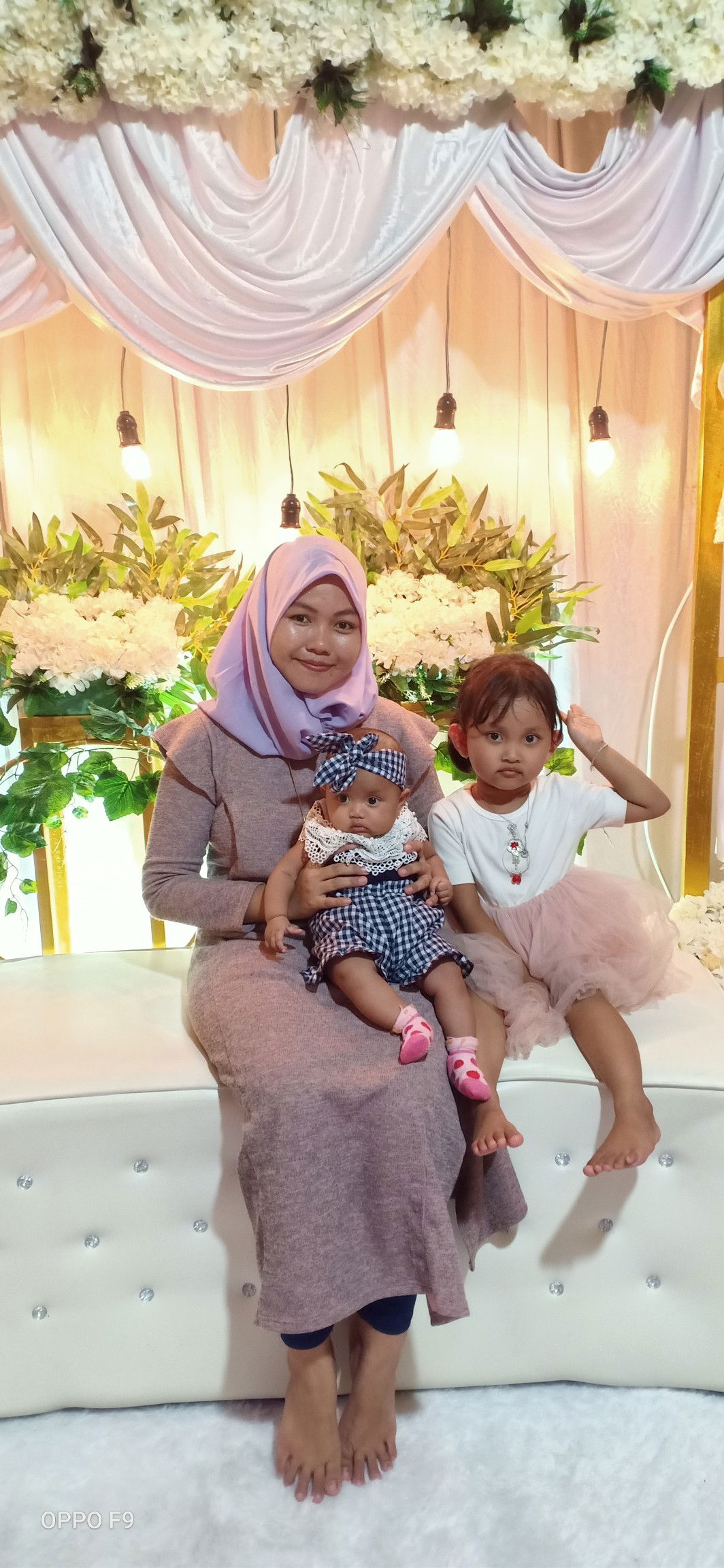 Rian Hartanti profile icon