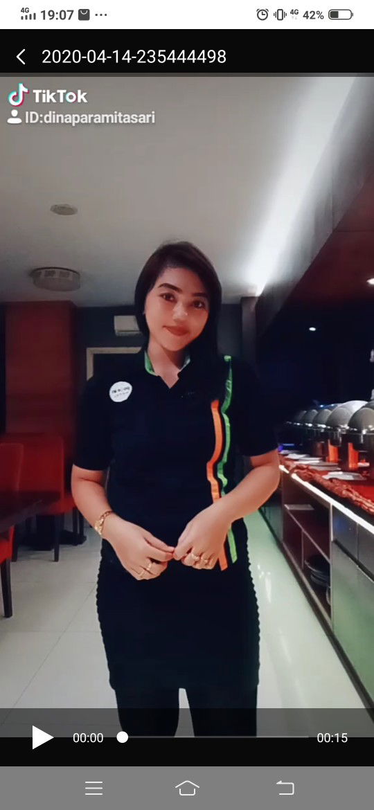 Dina Paramitasari profile icon