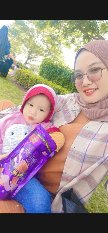 Iis Hernawatii profile icon