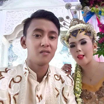 rishe evi loviyani profile icon