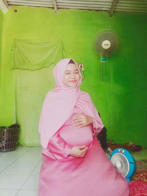 Yunii Sulistiawati profile icon