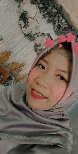 Desi Naila Rahmah profile icon