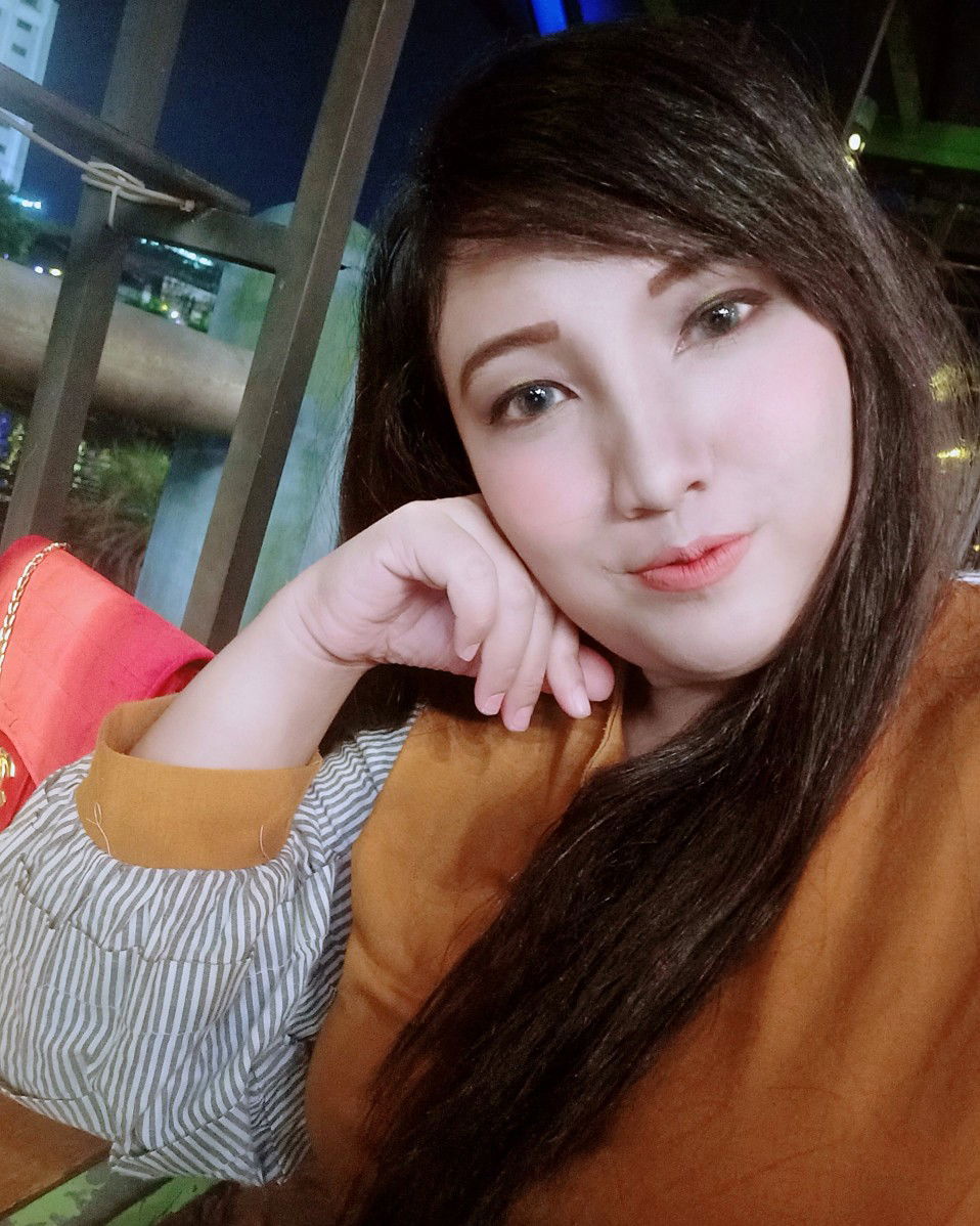 Novi Yanti profile icon