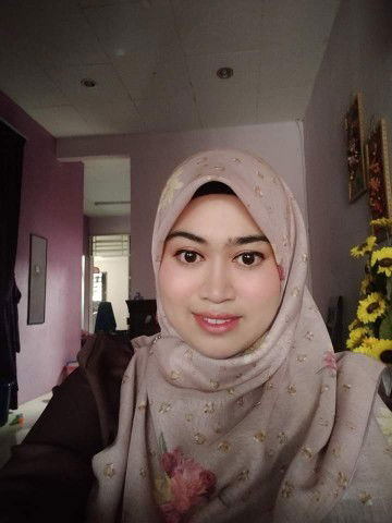 farah najuwa profile icon