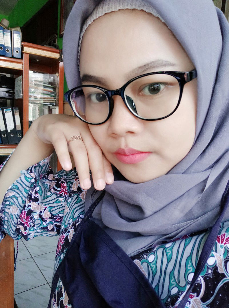 solihah durotunasihah profile icon