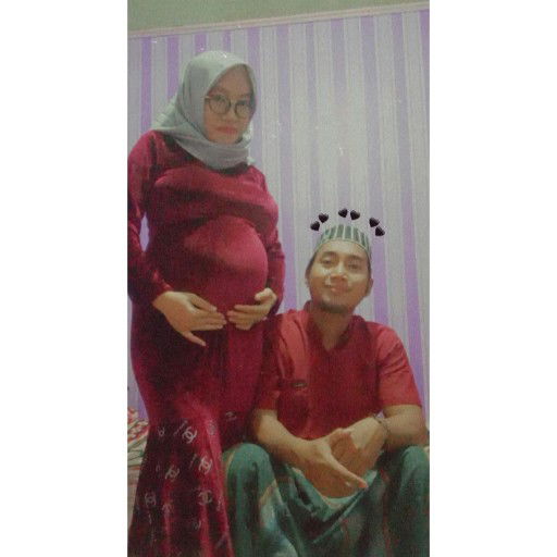 Rochmania Safitri profile icon