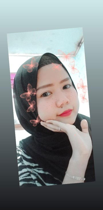 Erika putri profile icon