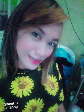 Karen Lorenzana profile icon