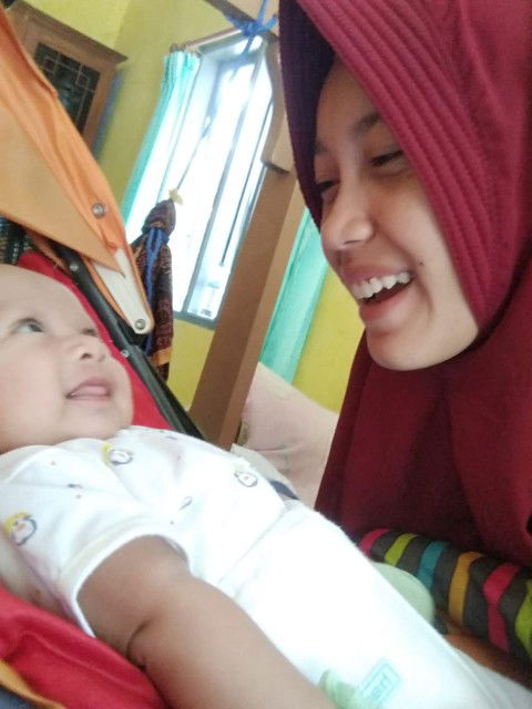 Putri anjani profile icon