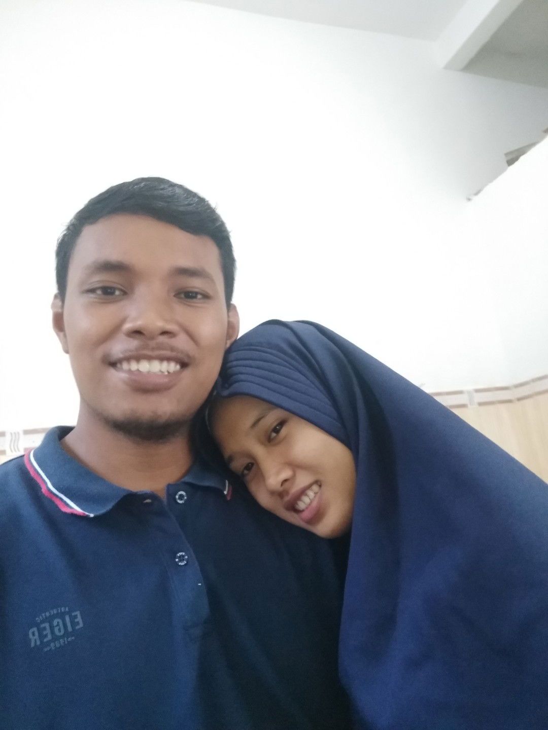 Efi yusri profile icon