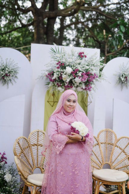 Azmi Alifatunnisa profile icon