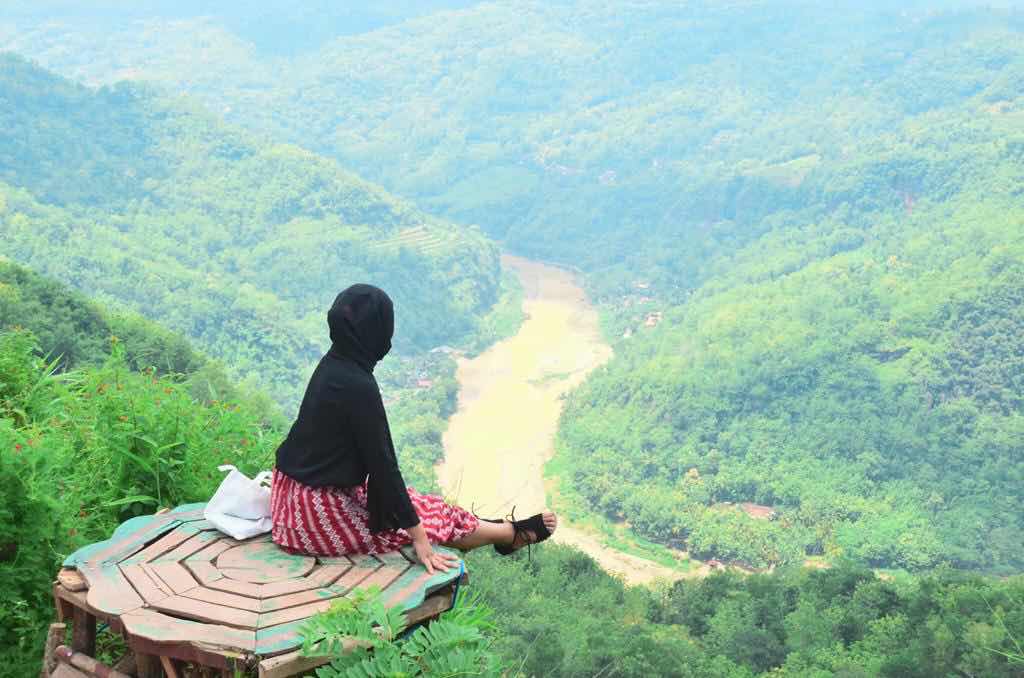 Desi Miranda profile icon