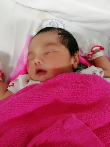 คลอด 09/10/2562   39 สัปดาห์ คร้าบ