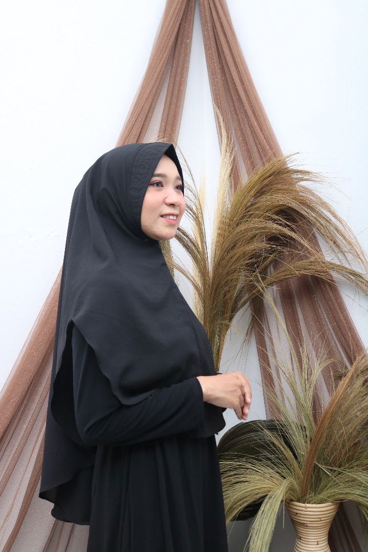 Nira Handayani profile icon