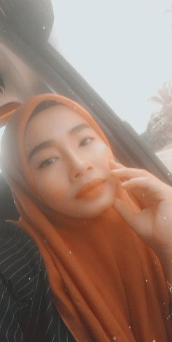 NOOR SHAHFIKAH profile icon