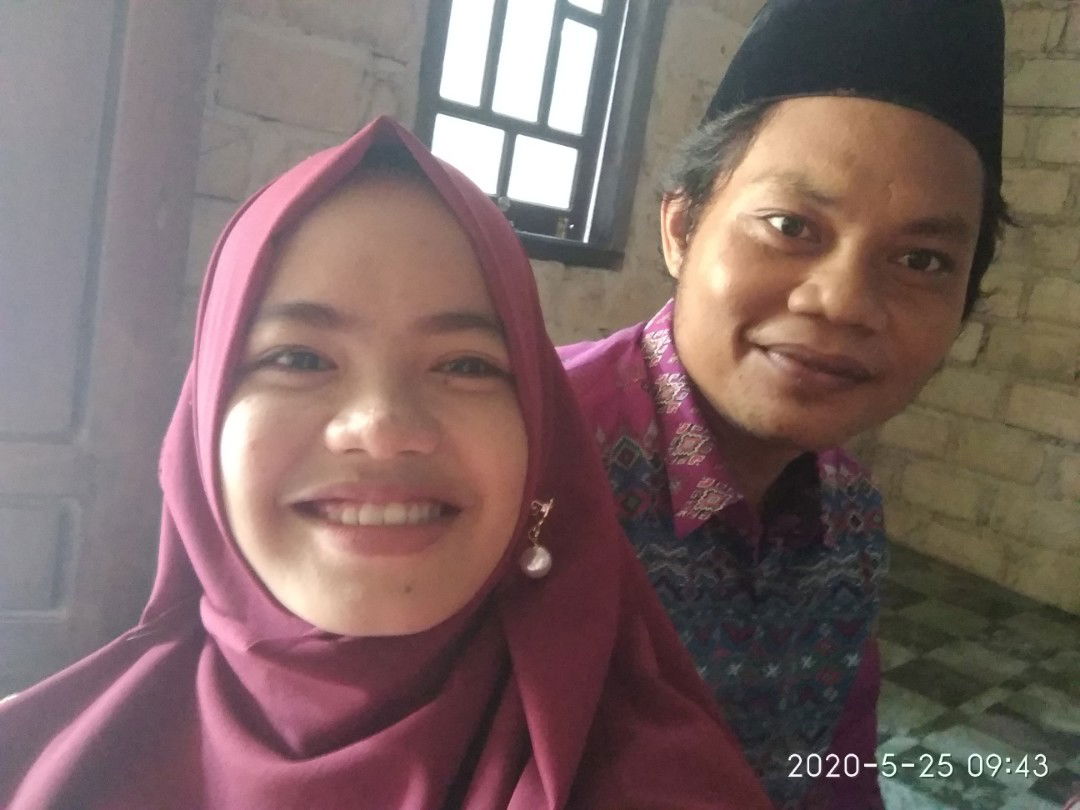 Juliawati Wahyudi profile icon