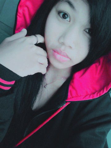 Triana Hidayati profile icon