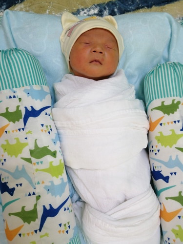 แม่บ้านไหนชอบถ่ายรูปตอนเจ้าตัวน้อยหลับบ้างคะ☺😊😊