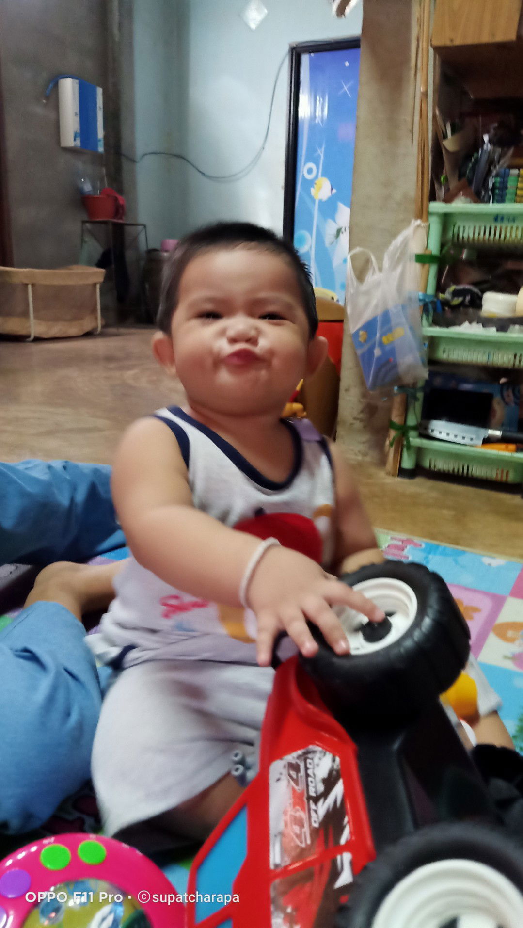 สงกรานต์ ปักษี profile icon