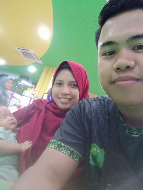 Merlin Herlina profile icon